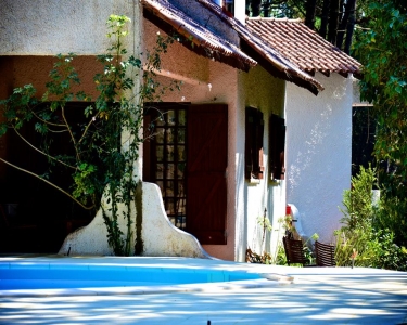 House Sitting in Fontanelas, Portugal