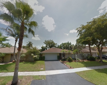 Luxury Home in Plantation, Florida