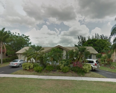House Sitting in Plantation, Florida
