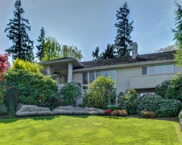 Luxury Home in Medina, Washington