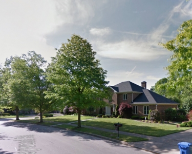 House Sitting in Lexington, Kentucky