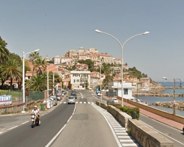 House Sitting in Imperia, Italy