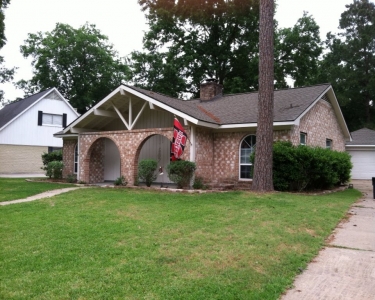 House Sitting in Kingwood, Texas