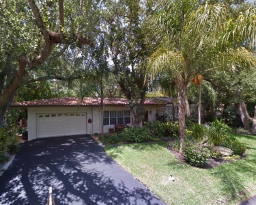 House Sitting in Coral Gables, Florida