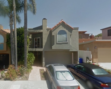 House Sitting in Hermosa Beach, California