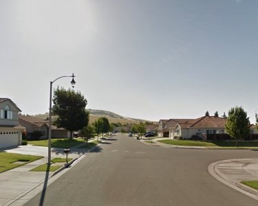 House Sitting in Fairfield, California