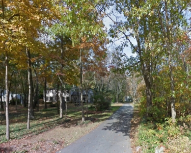House Sitting in Laytonsville, Maryland