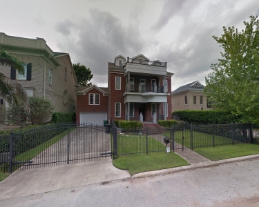 House Sitting in Houston, Texas