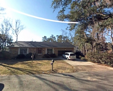 House Sitting in Gautier, Mississippi