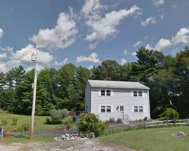 House Sitting in Hooksett, New Hampshire