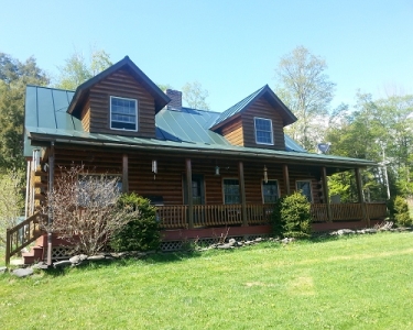 House Sitting in Brookfield, Vermont