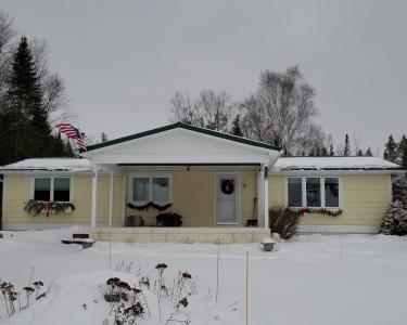 House Sitting in Topinabee, Michigan