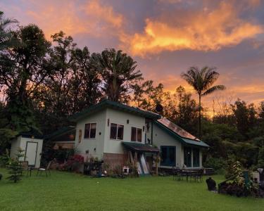 House Sitting in Kurtistown, Hawaii