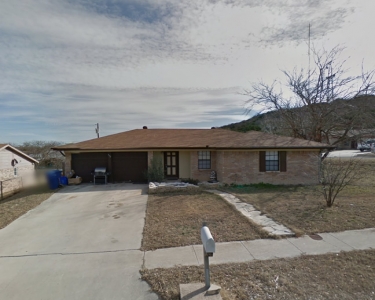 House Sitting in Copperas Cove, Texas