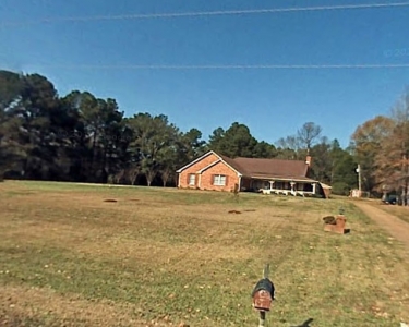 View Details of House Sitting Assignment in Clinton, Mississippi
