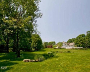 View Details of House Sitting Assignment in Redding, Connecticut