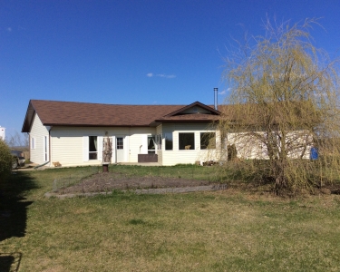 View Details of House Sitting Assignment in Elk Point, Canada