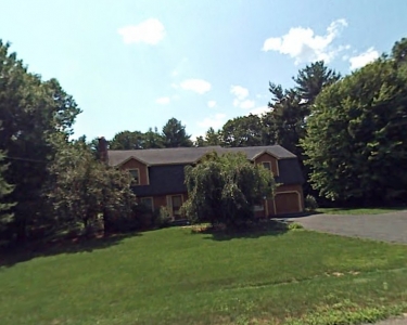 View Details of House Sitting Assignment in Brookline, New Hampshire