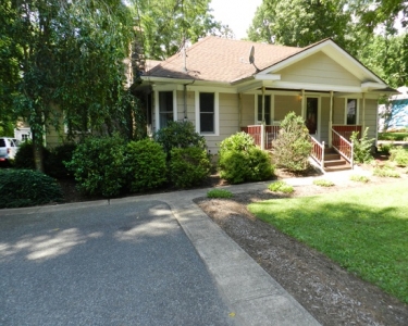 View Details of House Sitting Assignment in Montville, New Jersey