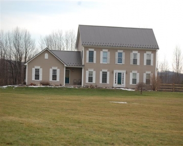 View Details of House Sitting Assignment in Geneseo, New York