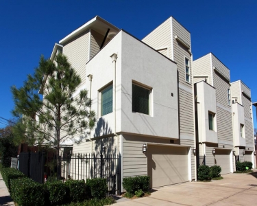 View Details of House Sitting Assignment in Houston, Texas