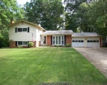 View Details of House Sitting Assignment in Alexandria, Virginia