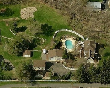 View Details of House Sitting Assignment in Maple Plain, Minnesota