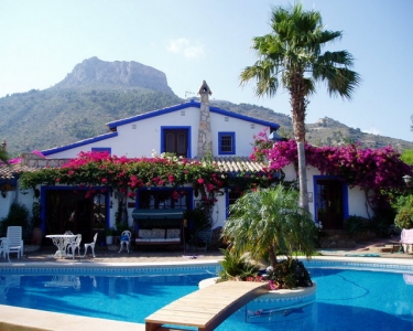 House Sitting in Calpe, Spain