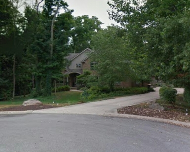 View Details of House Sitting Assignment in Fort Wayne, Indiana