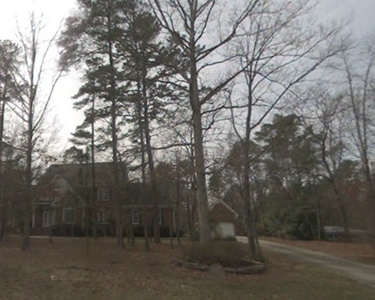 View Details of House Sitting Assignment in Raleigh, North Carolina