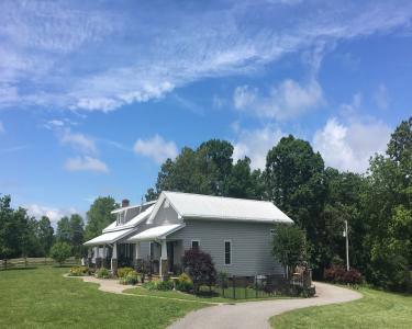 House Sitting in Hiddenite, North Carolina