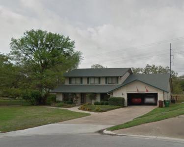 House Sitting in Round Rock, Texas