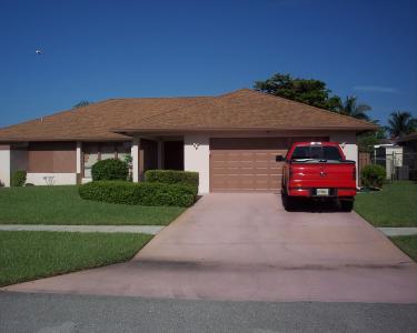 House Sitting in West Palm Beach, Florida