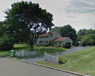 House Sitting in Branford, Connecticut