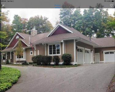 House Sitting in Harbor Springs, Michigan