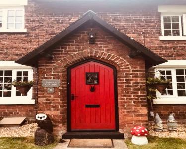 House Sitting in Lancashire, United Kingdom