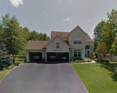 House Sitting in Inver Grove Heights, Minnesota