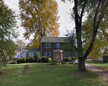 House Sitting in Louisville, Kentucky