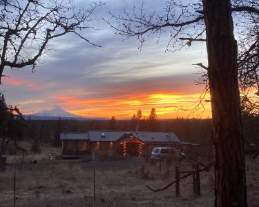 House Sitting in Goldendale, Washington