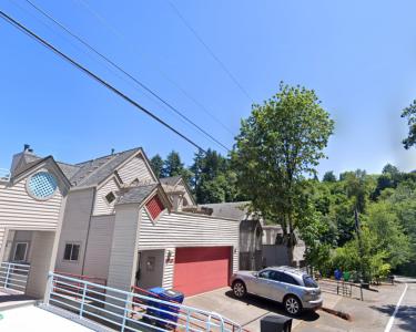 House Sitting in Portland, Oregon