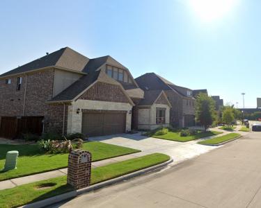 House Sitting in Carrollton, Texas