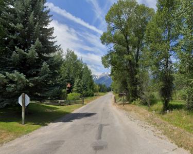 House Sitting in Jackson, Wyoming
