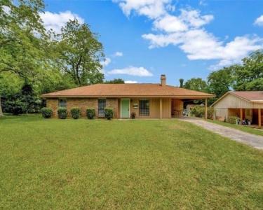 View Details of House Sitting Assignment in Woodville, Texas