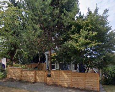 View Details of House Sitting Assignment in Seattle, Washington