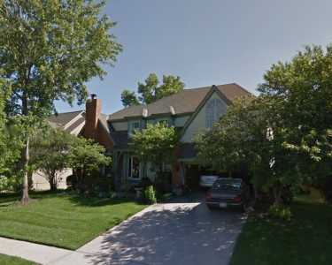 View Details of House Sitting Assignment in Overland Park, Kansas
