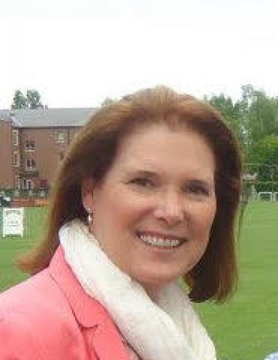 House Sitter Mary Kirkpatrick