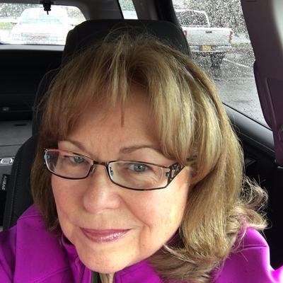 House Sitter Florence Caskey