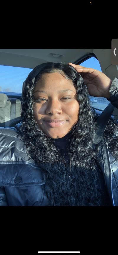 House Sitter Naja Anderson
