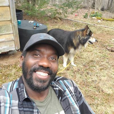 House Sitter Wayne Nato