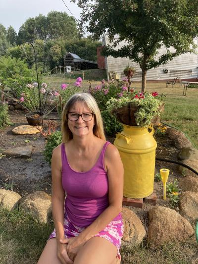 House Sitter Lisa Johnson